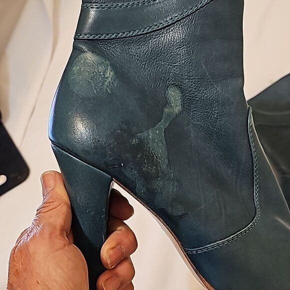 COPY - Marc Jacobs teal bootie size 7 - Picture 3 of 9